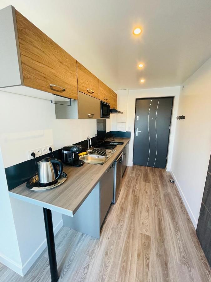 Studio 2 spacieux et lumineux à la gare de Lorient Esterno foto